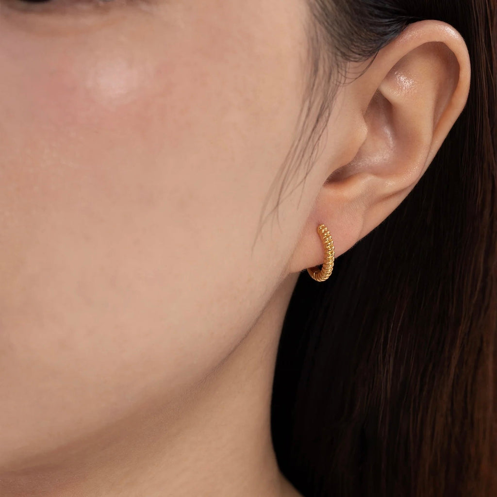 ARITOS HELICOIDAL BAÑADAS EN ORO