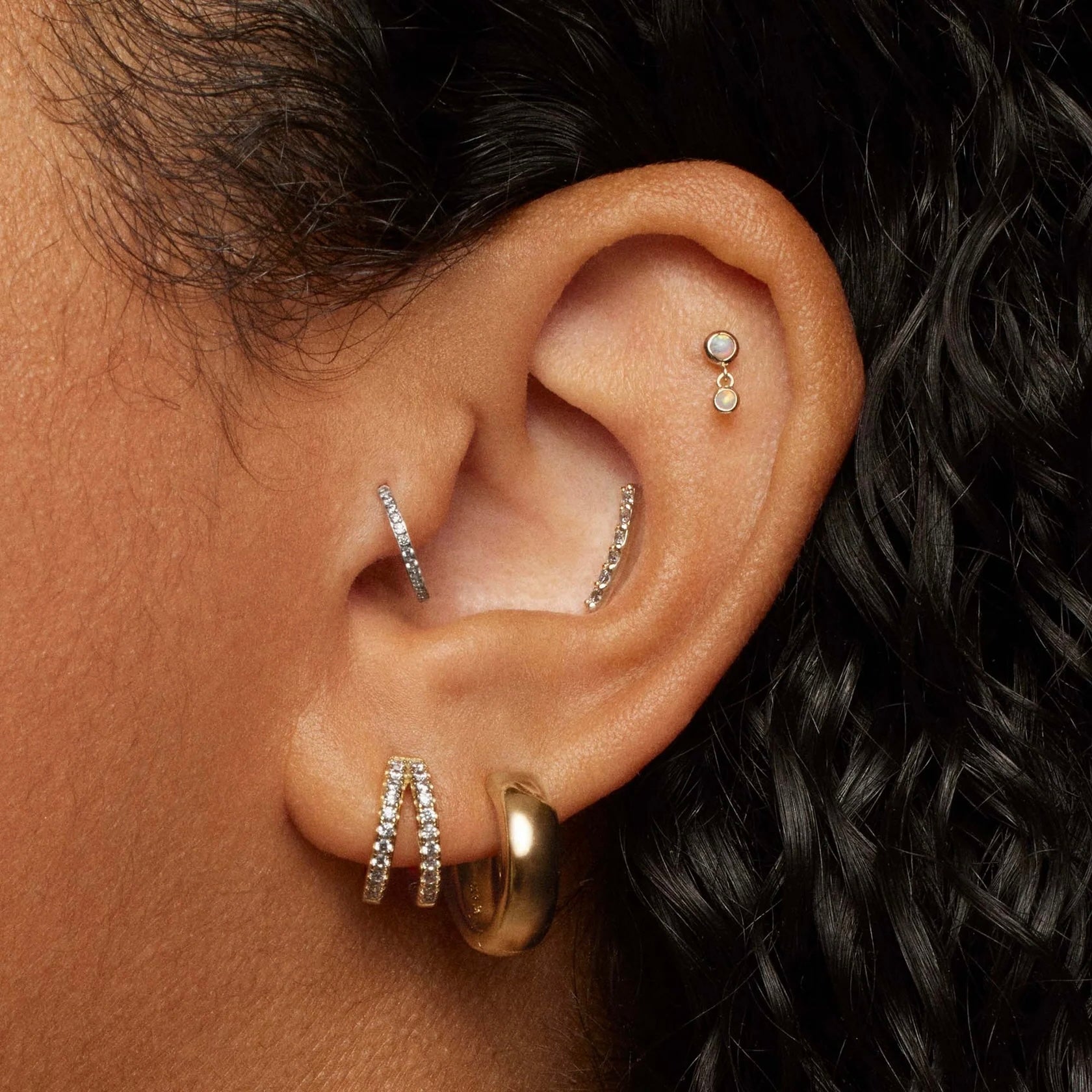 ARITOS LISAS BAÑADAS EN ORO