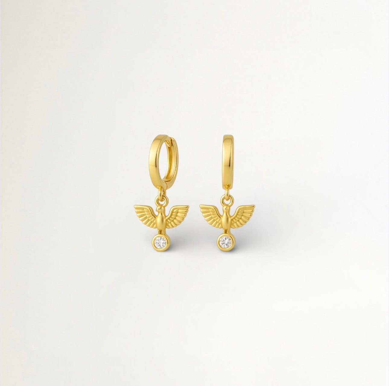 ARITOS ALAS BAÑADAS EN ORO