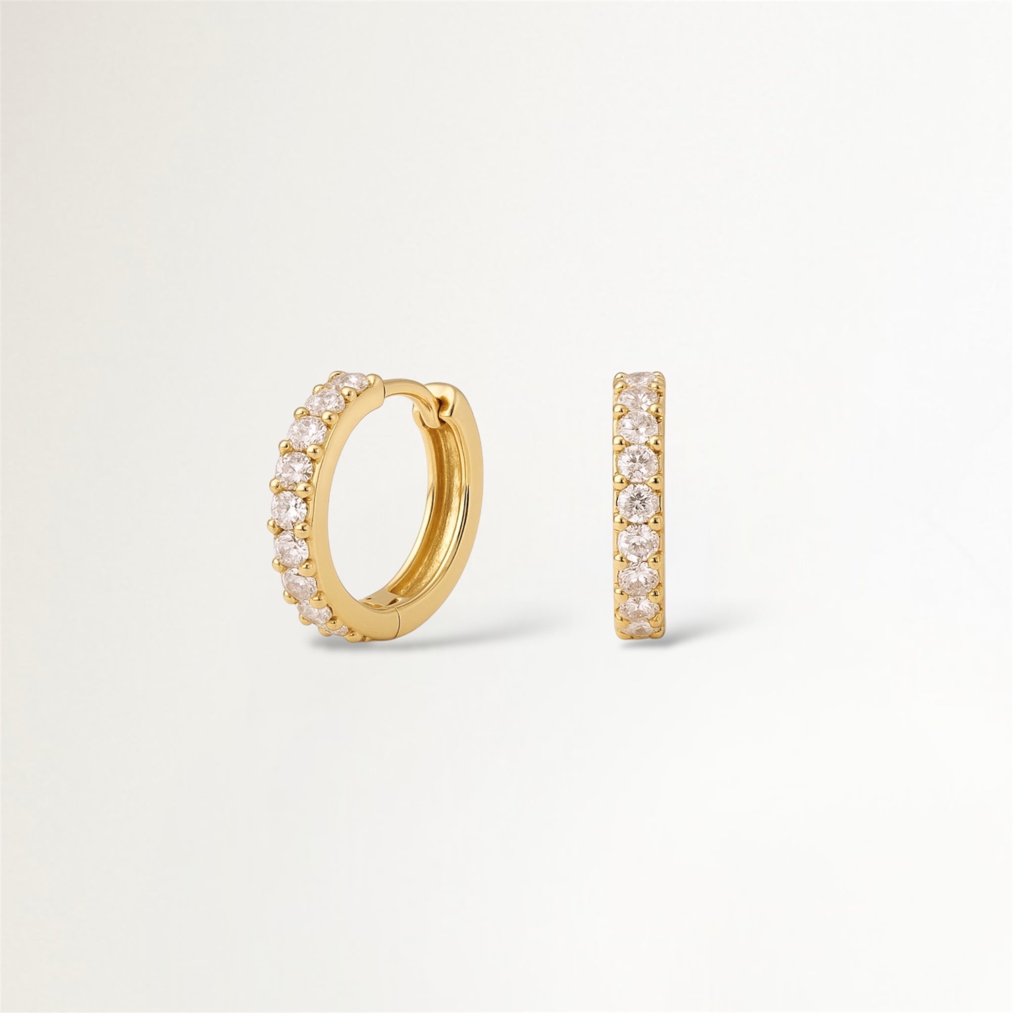 ARGOLLAS CON CIRCONES ENGASTADOS