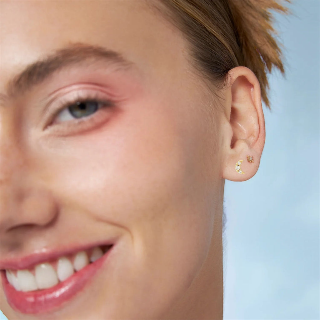 PIERCINGS LUNA CIRCON BAÑADO EN ORO (1 UNIDAD)