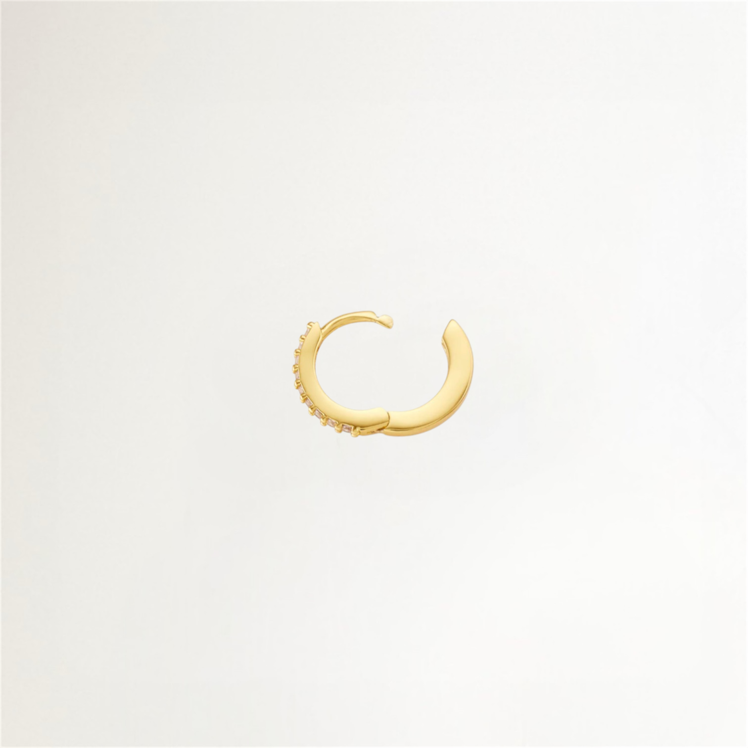 ARITOS SHINE BAÑADAS EN ORO 11MM