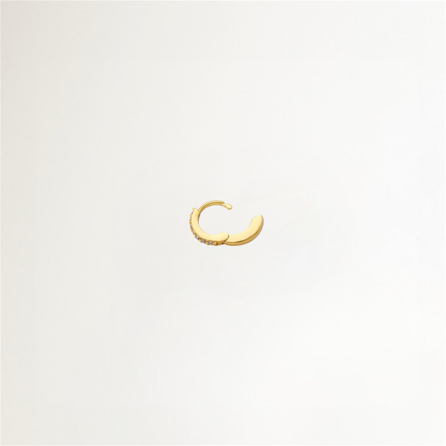 ARITOS SHINE BAÑADAS EN ORO 8MM