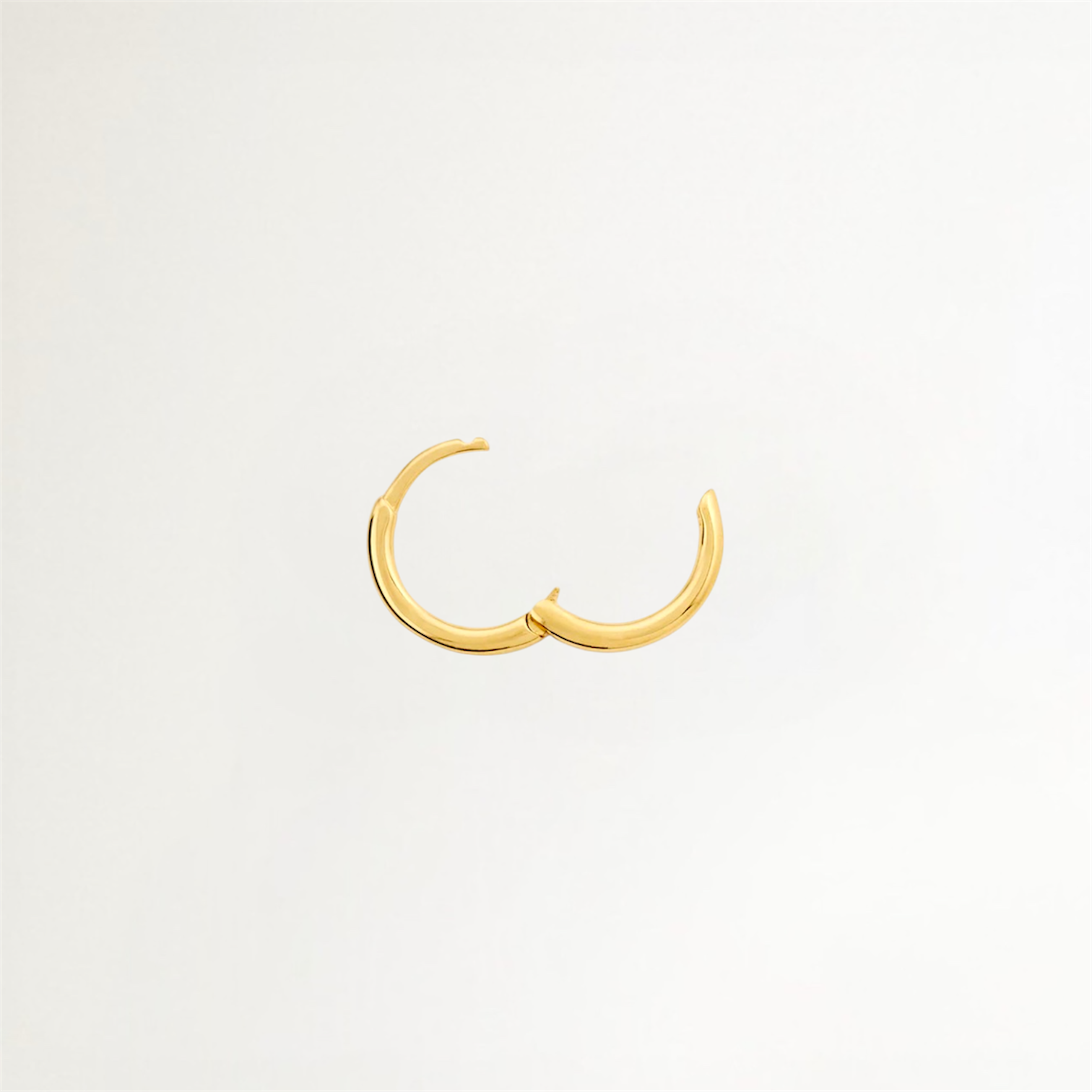 ARITOS LISAS BAÑADAS EN ORO 11MM