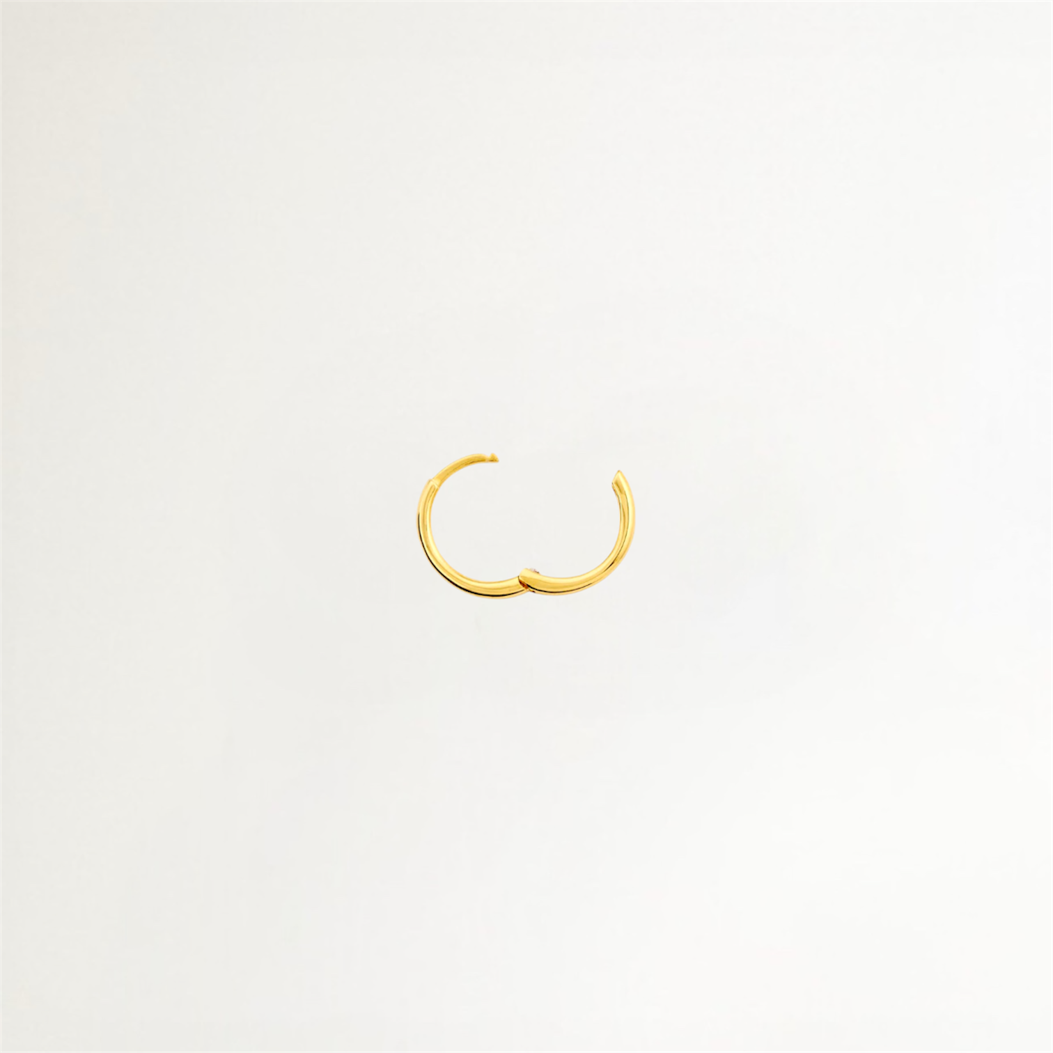 ARITOS LISAS BAÑADAS EN ORO 9MM